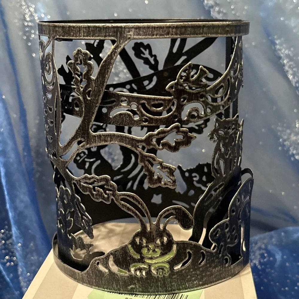 NEW SCENTSY WARMER WRAP FRIENDLY FOREST WITH BOX